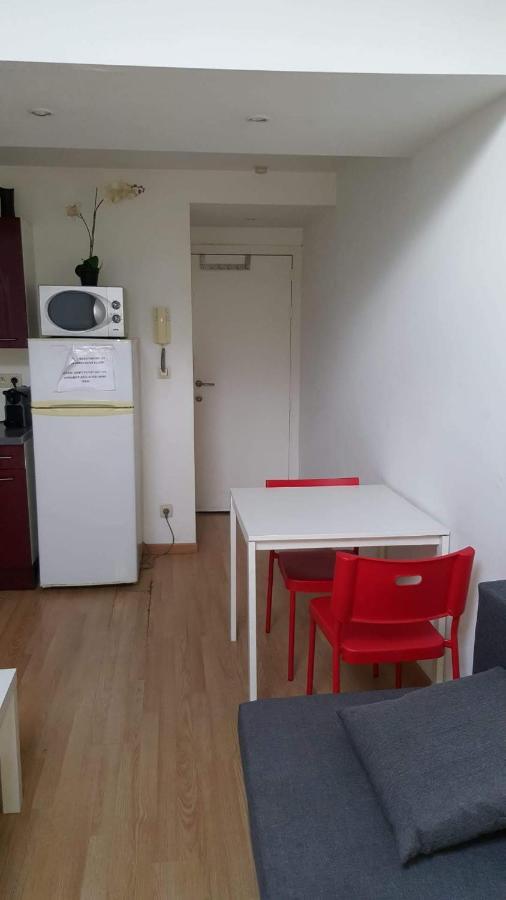 Central Duplex Sleeps 4 Bruselas Exterior foto